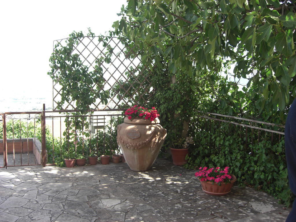 Albergo Villa Nobile Chiaramonte Gulfi Kültér fotó