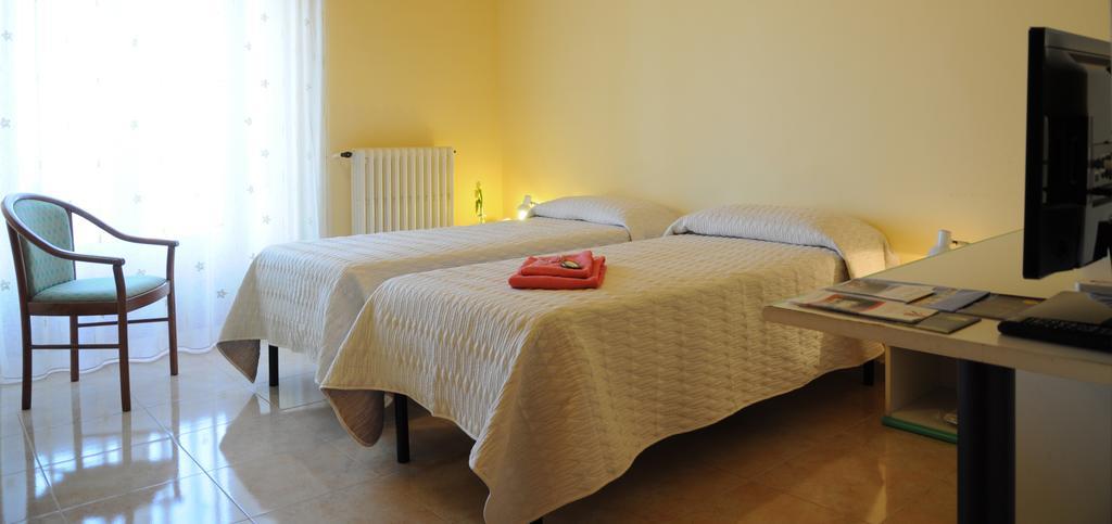 Albergo Villa Nobile Chiaramonte Gulfi Kültér fotó